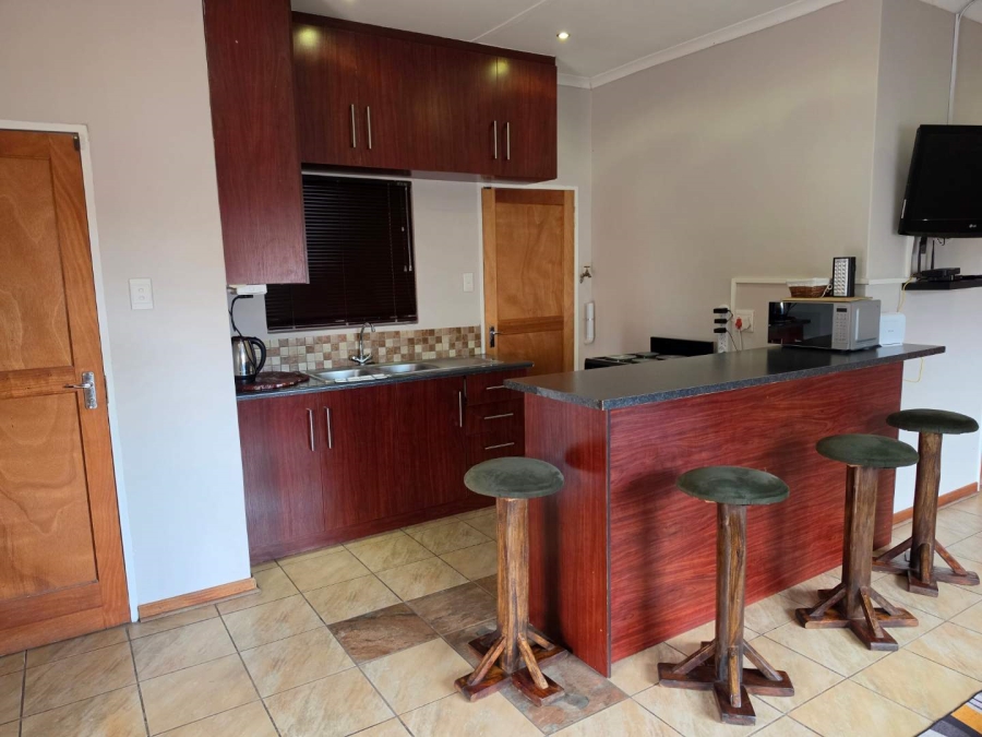 To Let 2 Bedroom Property for Rent in Rhodesdene Northern Cape